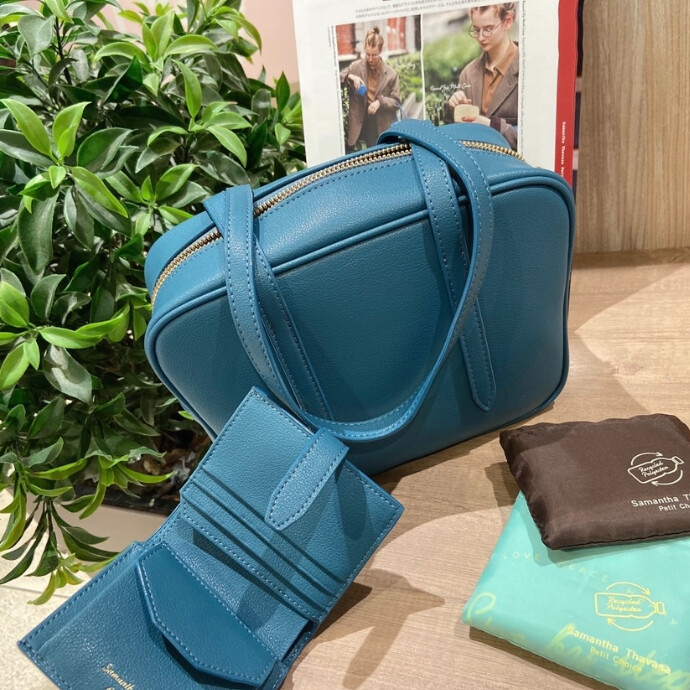 お財布がセットになった ボストンバッグ ショップニュース 心斎橋オーパ