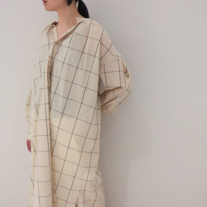 HYKE ハイク PLAID GATHERED DRESS-