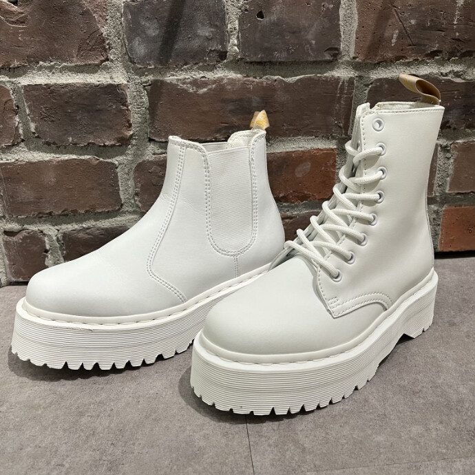 DR. MARTENS QUAD MONO ブーツ 白 jadon - 通販 - long.vn