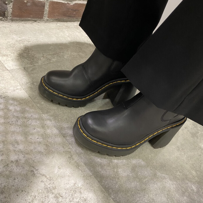 Dr.Martens チャンキーヒール-