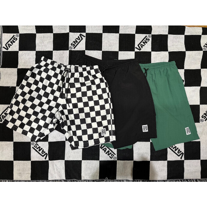 VANS SHORTS 🏁