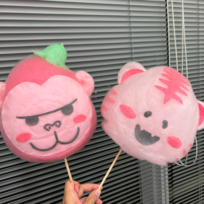 苺わたアメ専門店「ストロベリータイガー」バイあまおう苺加工販売所伊都きんぐ