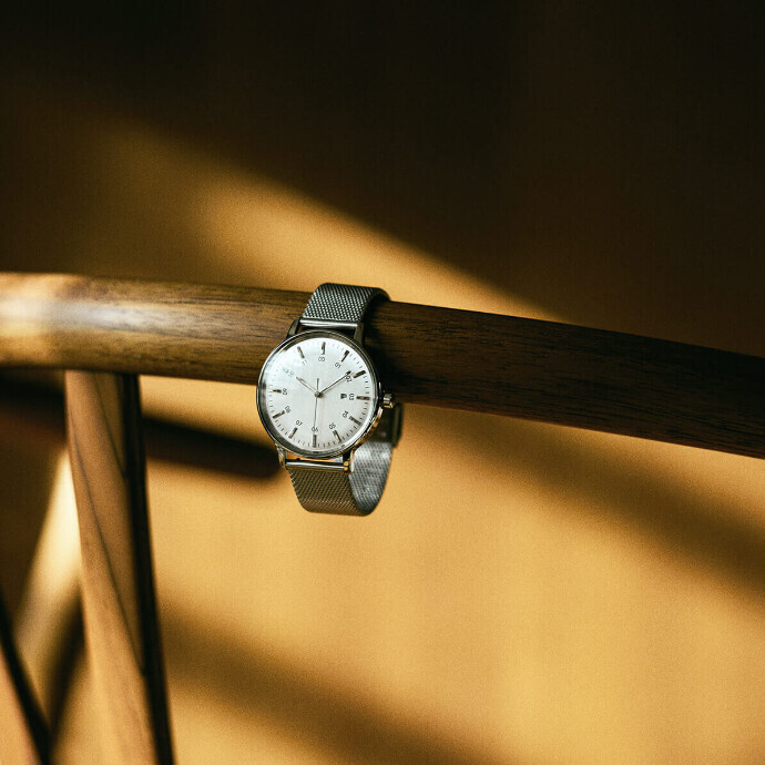 時を計るための道具、日本の時計ブランド「sazaré（さざれ）」 より、祖父の時計に想いを馳せたノスタルジックな新作腕時計「SK01 1970 」リリース