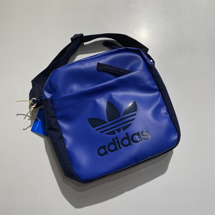 【ADIDAS　新作紹介！！★】