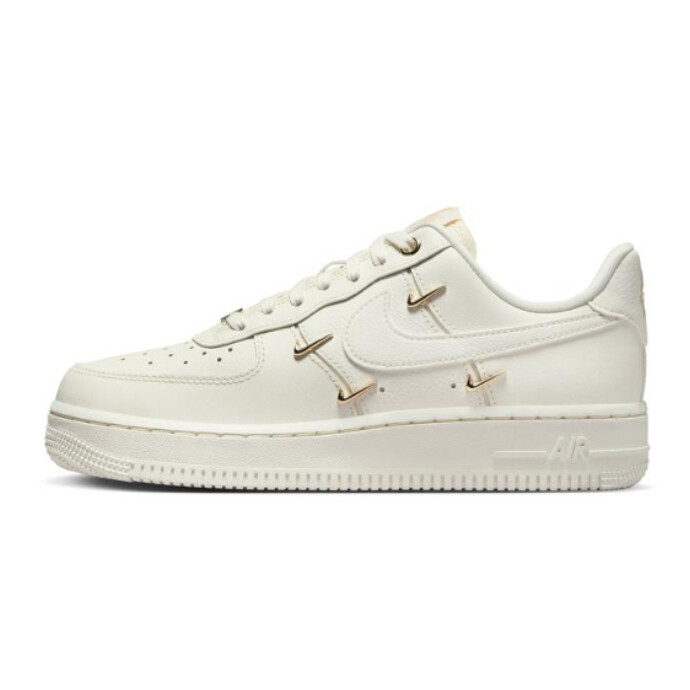 【NIKE】エア フォース 1 '07 LX