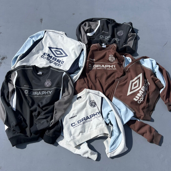 UMBRO×code graphy