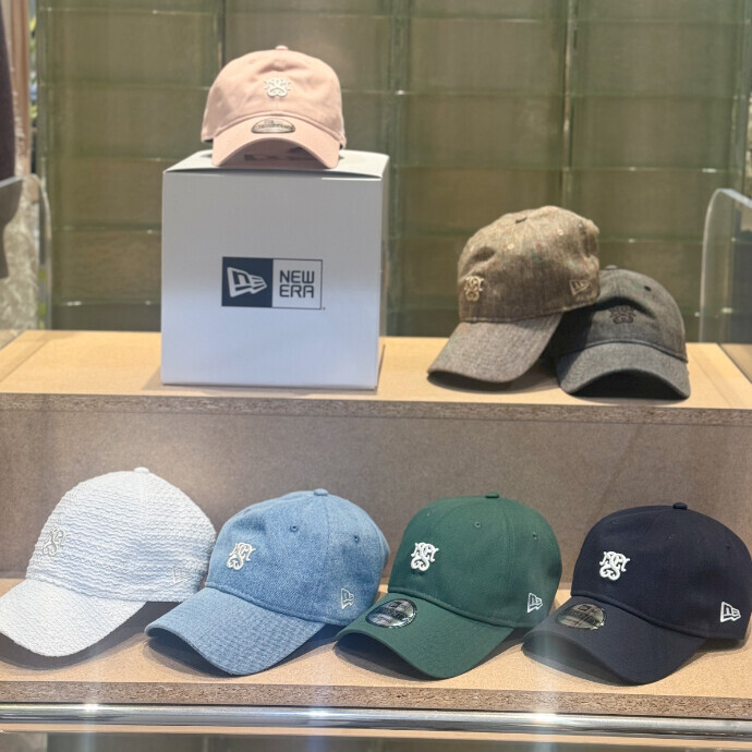 【SNIDEL NEW ERA®】コラボキャップ