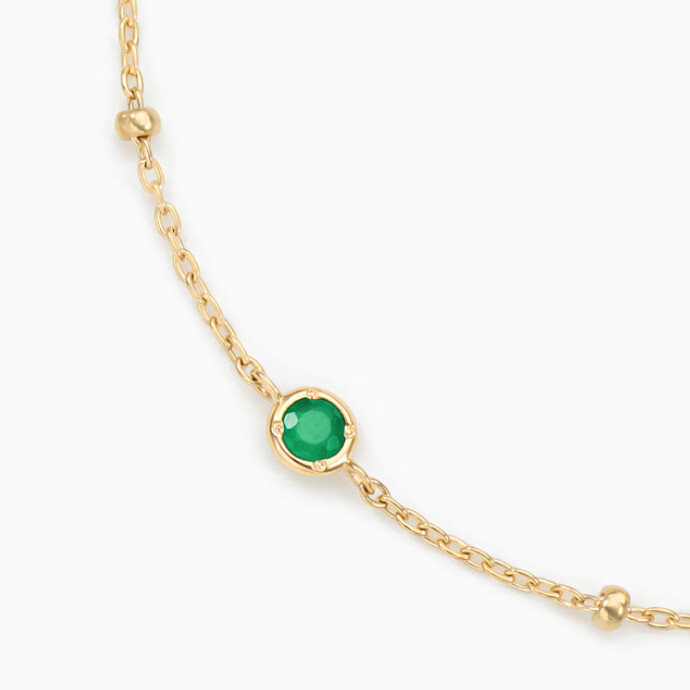 ファッションのアクセントにおすすめ ✧エメラルド ブレスレット