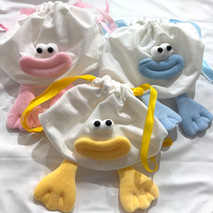 モンスターデザインの巾着が入荷！