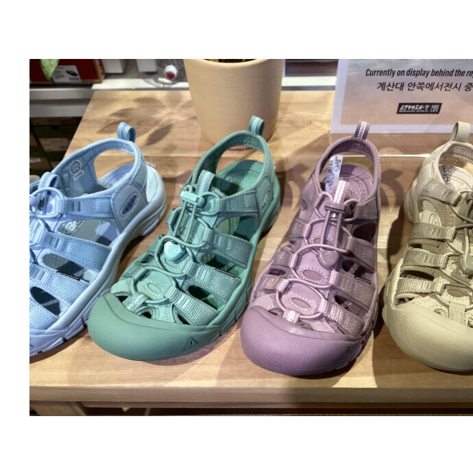 KEEN キーン サンダル スニーカー レディース 水陸両用 アウトドアシューズ NEWPORT H2