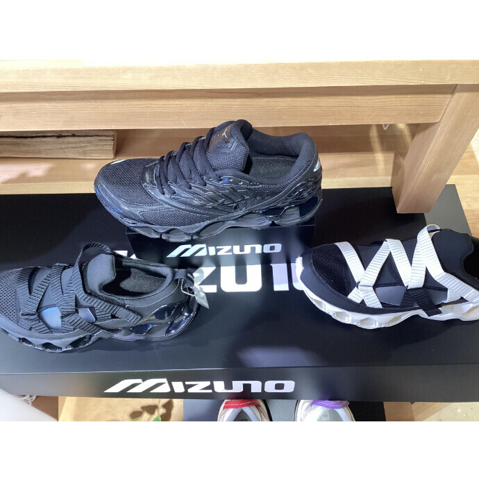 MIZUNO　WAVE PROPHECY LS、WAVE PROPHECY STRAPが新商品で入荷致しました！