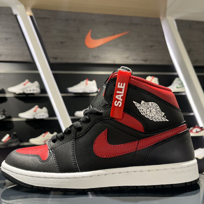 【NIKEスニーカー 期間限定価格 ！！★】