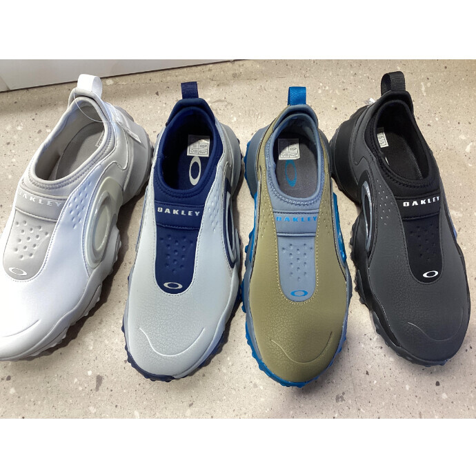 OAKLEYのゴルフシューズが新商品として登場！