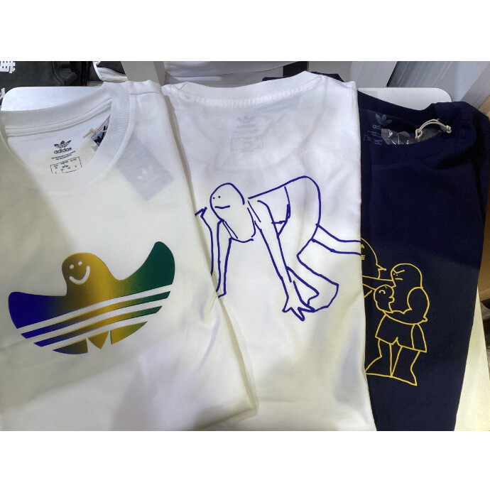ADIDAS×MARK GONZALESのコラボＴシャツが新商品として発売！
