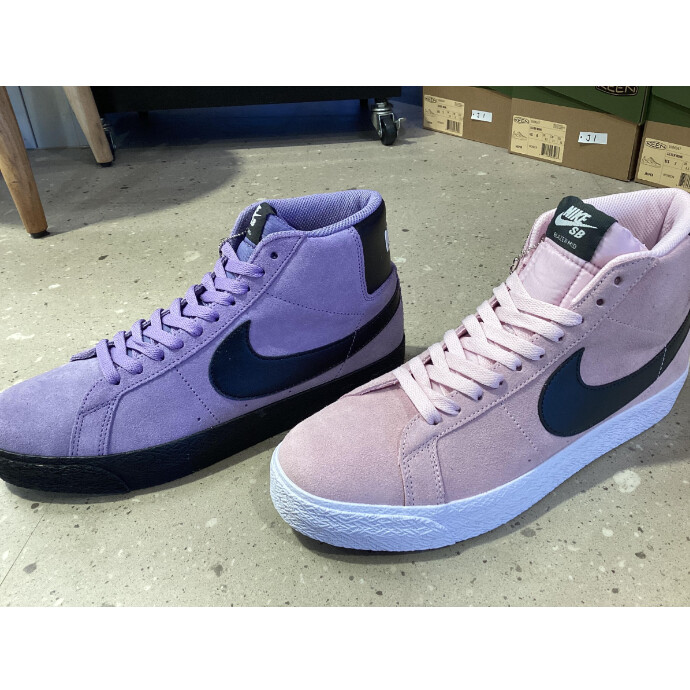 スケートシューズにはおすすめアイテムNIKE SB ZOOM BLAZER MIDの新色！