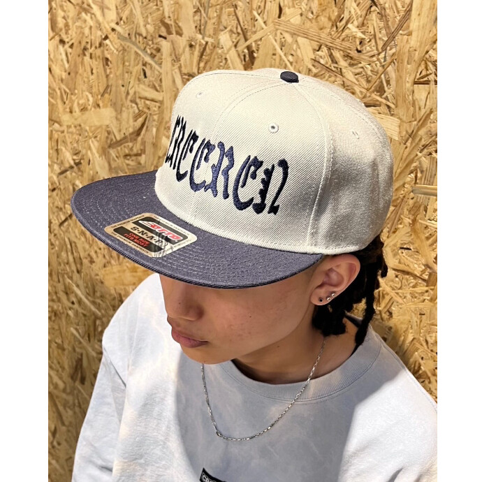 フラットキャップの紹介です🎩