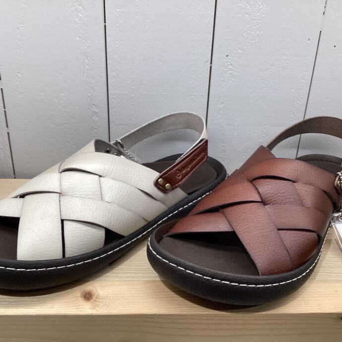 RegettaCanoe CJNT1000　手染め編み込みサンダルが新入荷致しました。