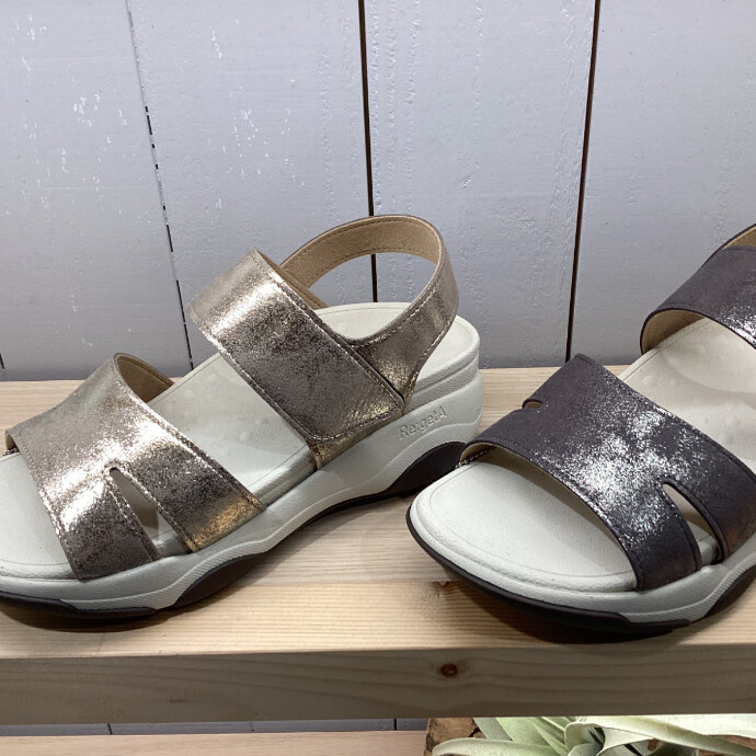 Re:getA ウェッジサンダル RE3001 シリーズが入荷致しました。