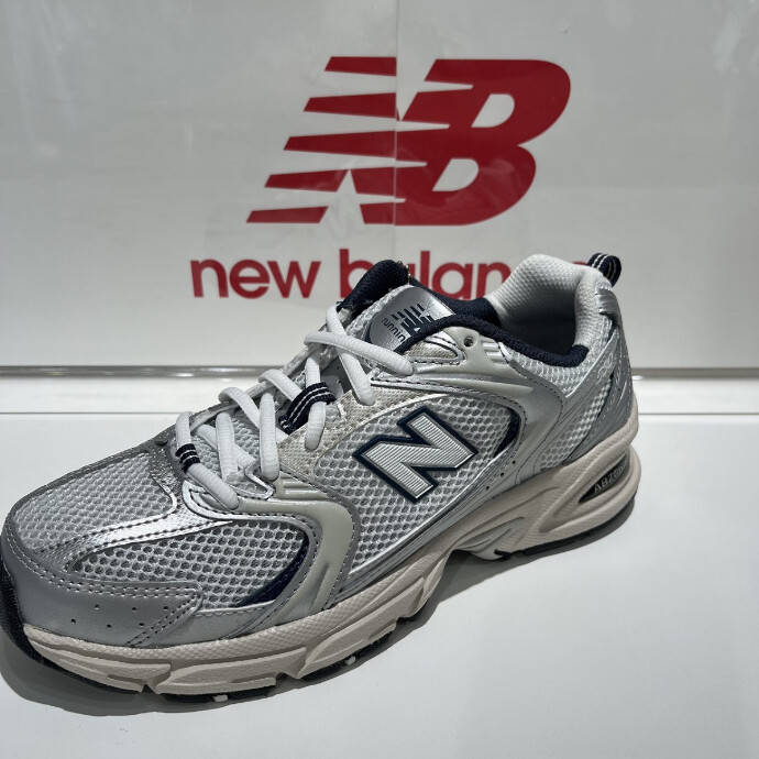 【NEWBALANCE　スニーカー紹介！！★】