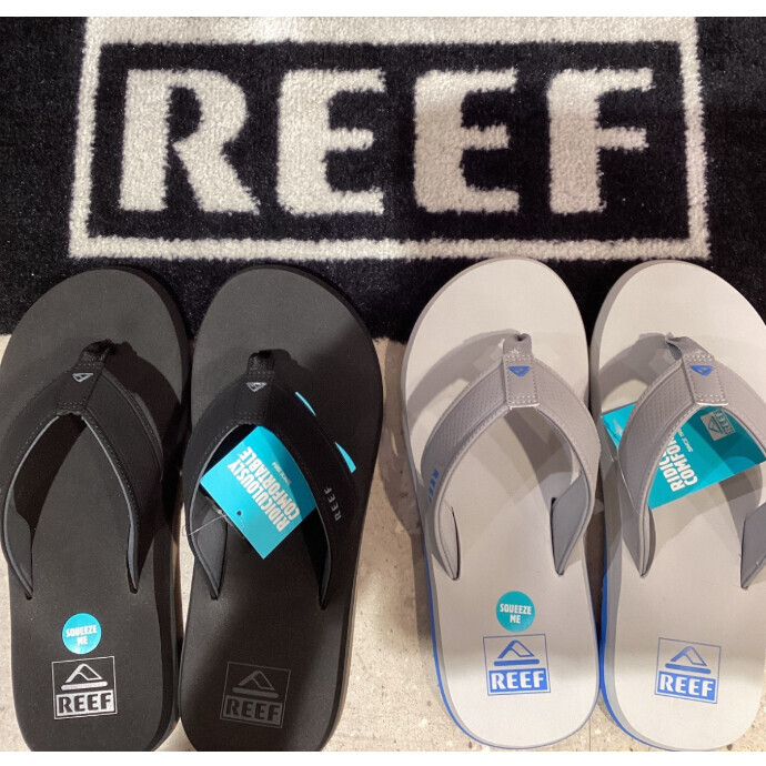 ビーチなどでサーフスタイルに足元も決まるREEF(リーフ）サンダルをご紹介致します。