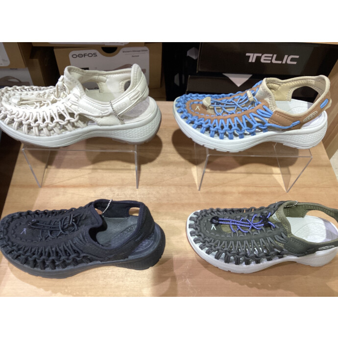 KEEN WOMEN UNEEK ASTORIA(ウィメンズ ユニーク アストリア)が新色と共に入荷致しました。