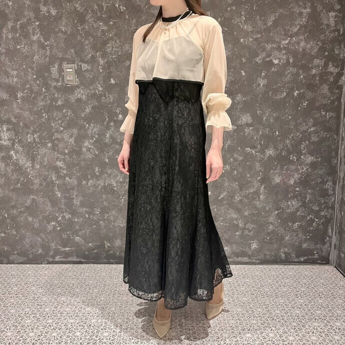 骨格ストレートさんにおすすめドレス
