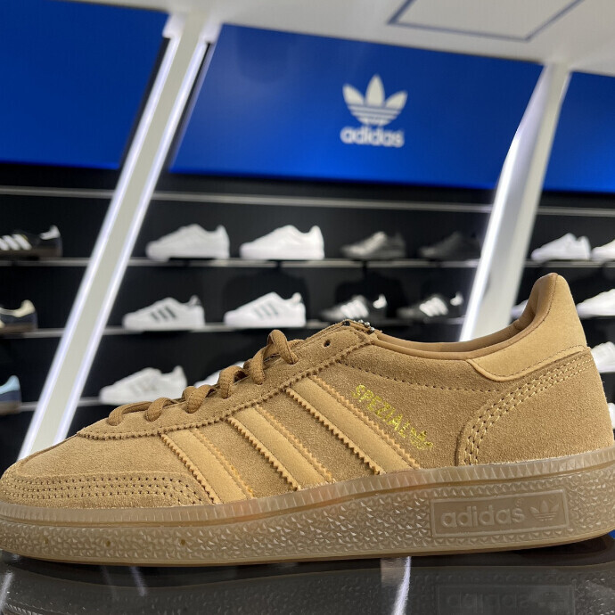 【ADIDAS　新作紹介！！★】