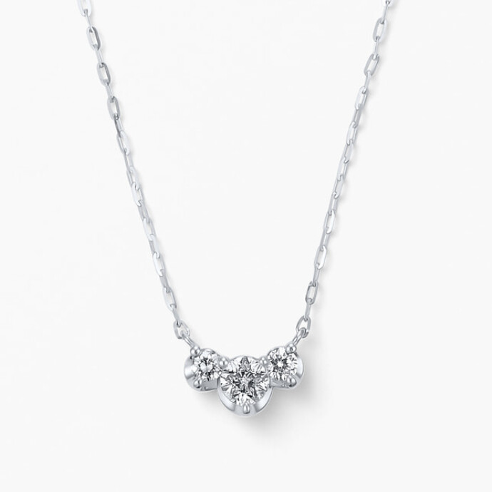 宝石がもつ上質な輝きを💎ダイヤモンド ネックレス