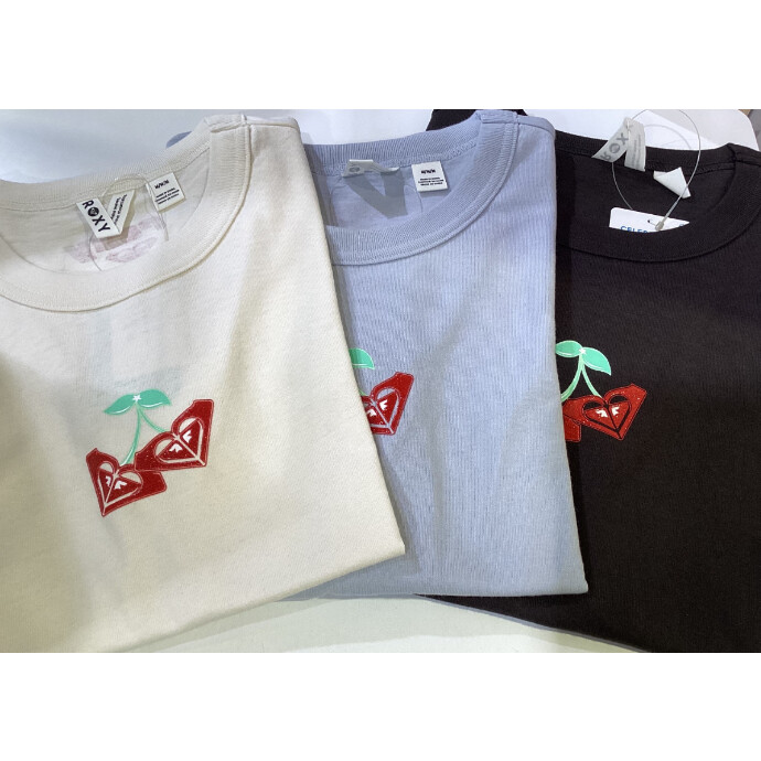 ROXY Tシャツ新作！