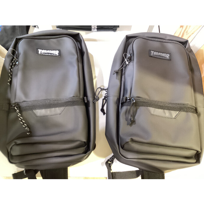 THRASHER ボディバッグ 、ウエストバッグ