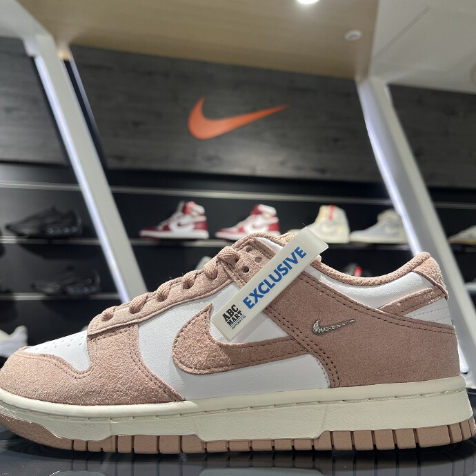 【NIKE 新作紹介 ！！★】
