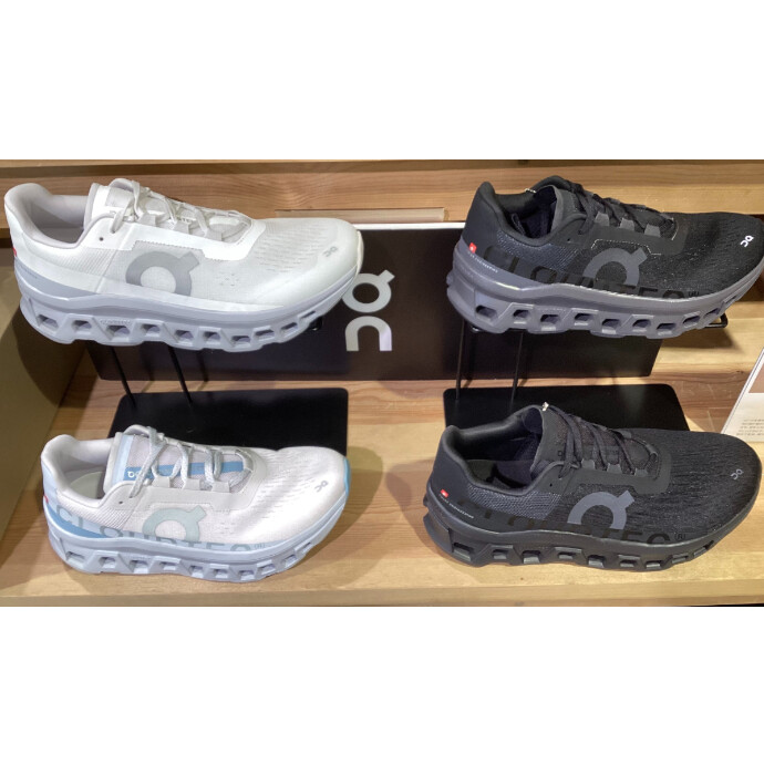 On人気「Cloudmonster」に新色ホワイト×グレー登場！快適さ×高見えで足元を格上げ。今すぐチェック！