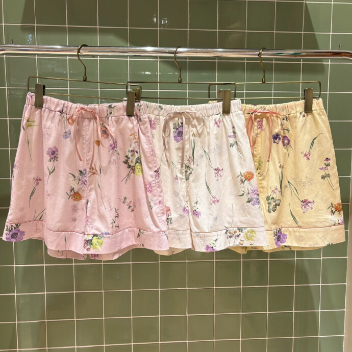 おはな　ページ マルチフラワー柄シリーズ🌼 -ショップニュース：心斎橋オーパ-