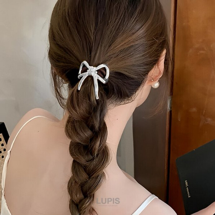 クールかわいいヘアゴムのご紹介🎀🖤