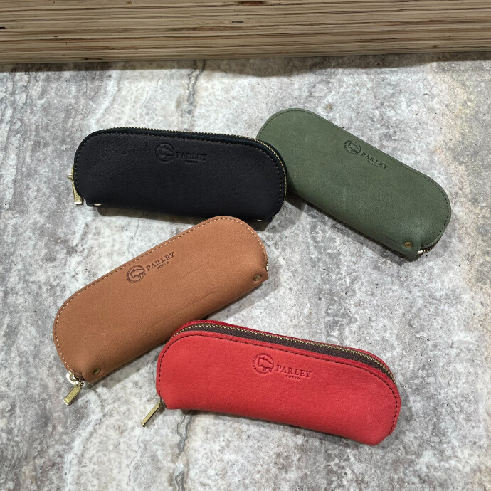 パーリィーのメガネ＆ペンケース エルク parley