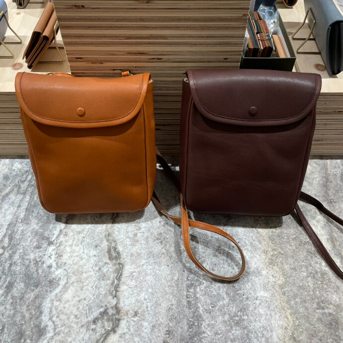 シンレザーズ recado レカド 被せミニショルダー Sinleathers