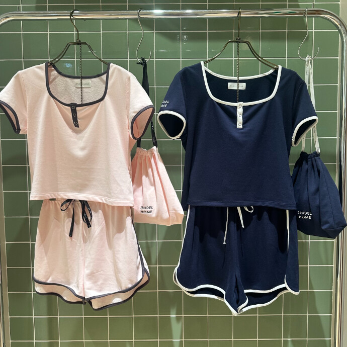 旅行におすすめ✈️セットアップ3点セット