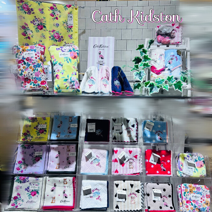 💂英国発『Cath Kidston』ハンカチが新しく仲間入り🌼