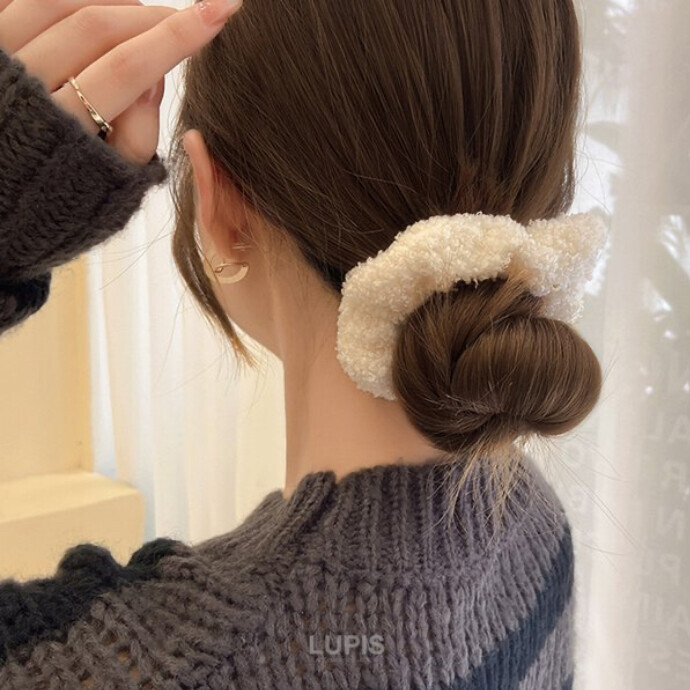秋先取りシュシュのご紹介です🧶🤎