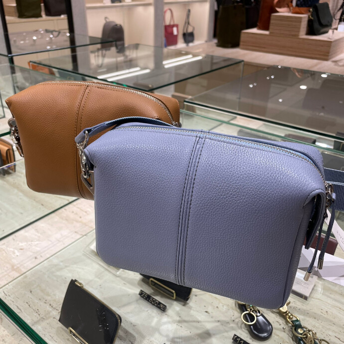 清川商店 コロンとかわいい 牛革ポシェット KIYOKAWA