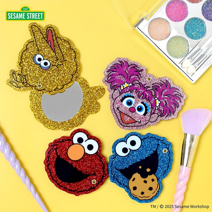 新入荷！ Flowering フラワーリング SESAME STREET (セサミストリート) スライドミラー