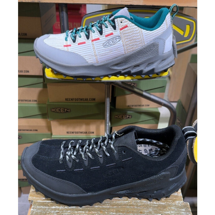 KEEN JASPER Zionic。ロングセラーJASPERと軽量ソールが融合したハイブリッドスニーカー。
