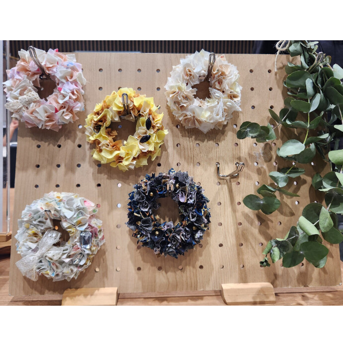 布リース　オーダー作品　もっち様 布リース作り体験】 しんゆりアートde未来2025 -ニュース：新