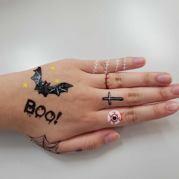 ハロウィン限定！かわいいキラキラ★ボディペイント　お友だちと一緒に楽しもう！