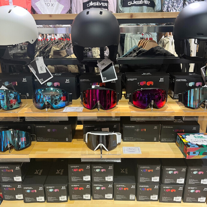 ANON 新作ゴーグル、ヘルメット入荷！！！