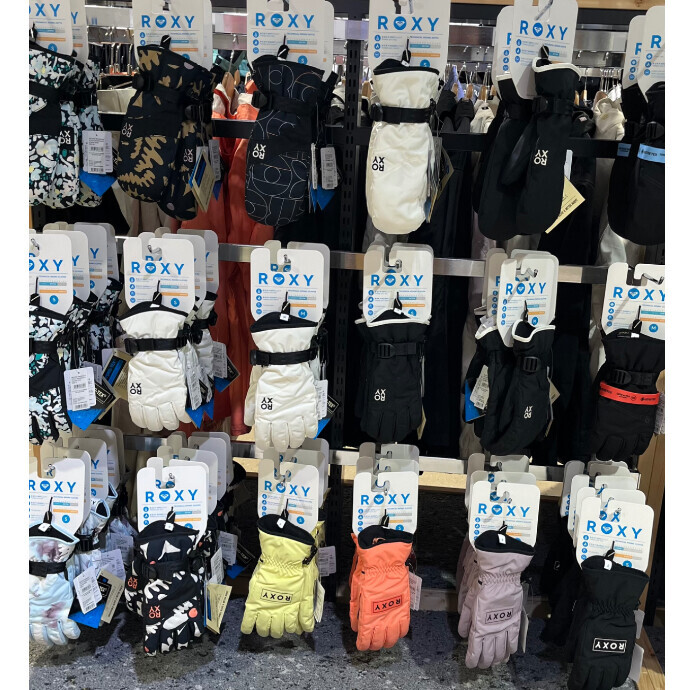 ROXY新作入荷！ゲレンデ映えグローブ特集！