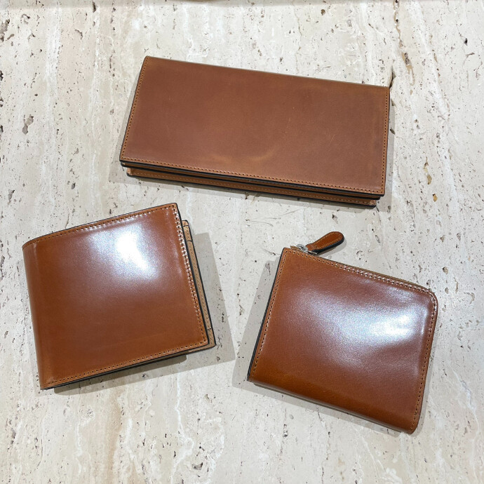 オイルコードバンのお財布、集めてみました✨