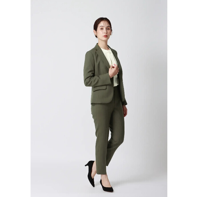 ４F スーツスクエア　コスパ&高見えスーツ