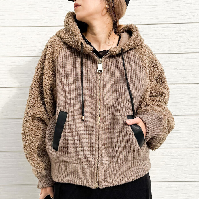 ボア切り替えニットアウター