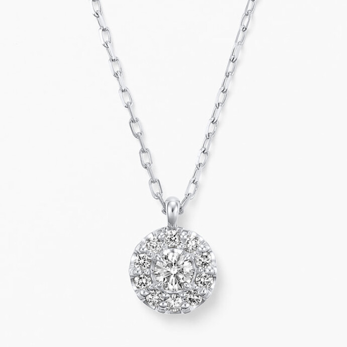 メレダイヤのきらめきが華やかに彩る✨ダイヤモンド ネックレス